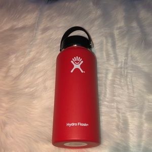 HYDRO FLASK | 32 OZ | WIDE MOUTH | RED